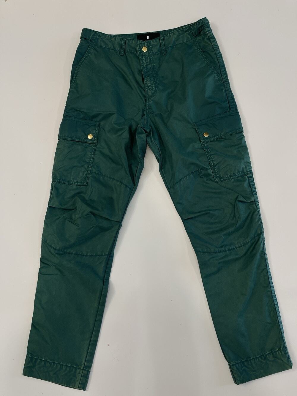 Alphastyle Shawnee Cargo Pants Green Color Size L NWT GF